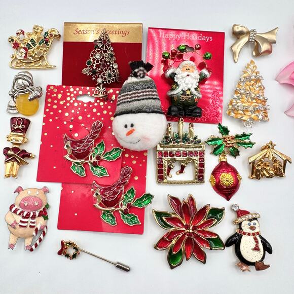 Christmas Brooch Pin Lot Vintage To Now Holiday Noel Festive Fun Xmas 17 Pieces - Picture 1 of 16